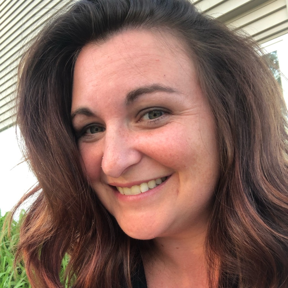 Meet your Posher, Jennifer